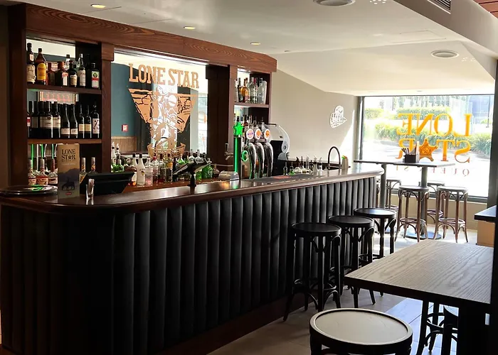 Mercure Auckland Queen Street